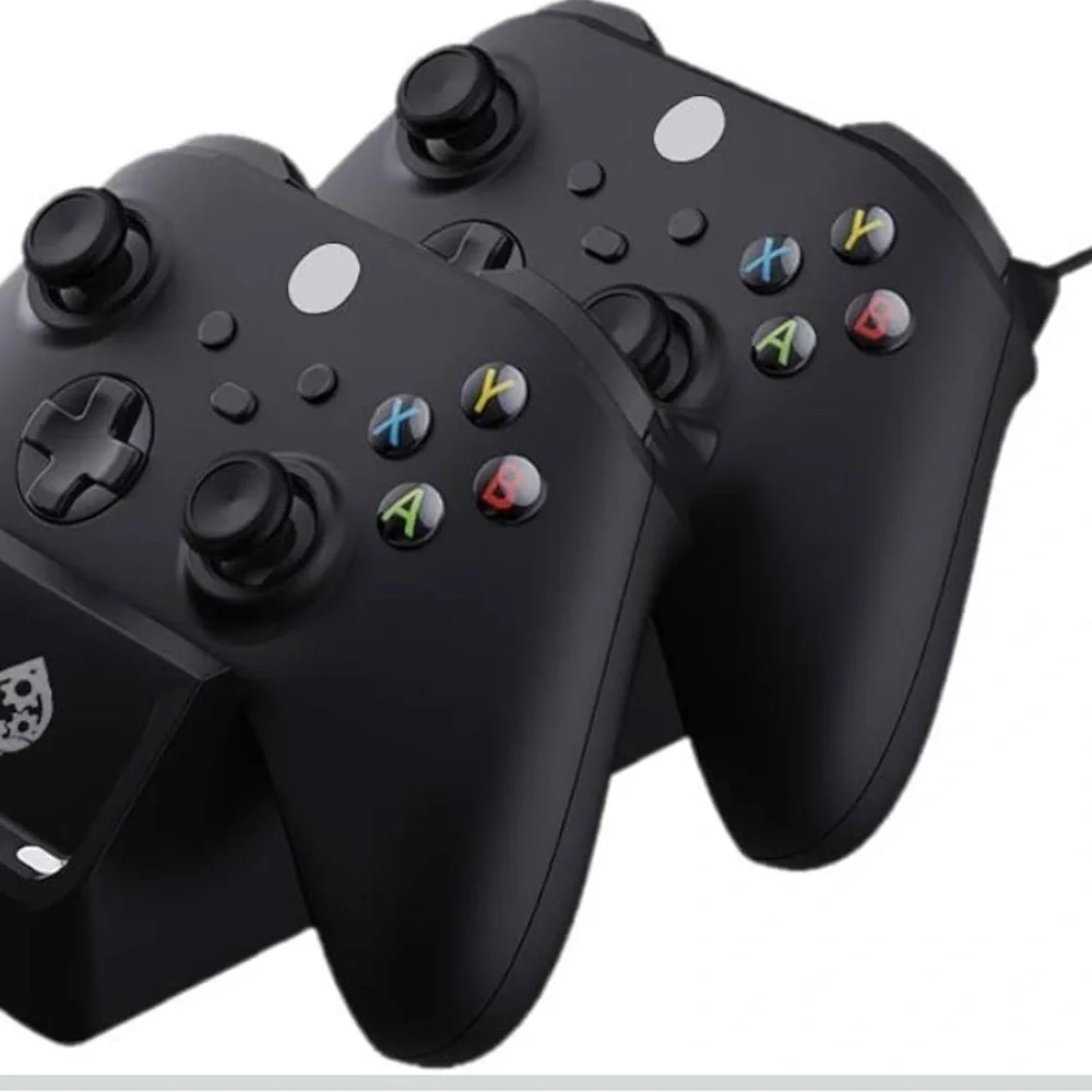 Collective Minds Xbox Dual Charge Station for Xbox Controllers